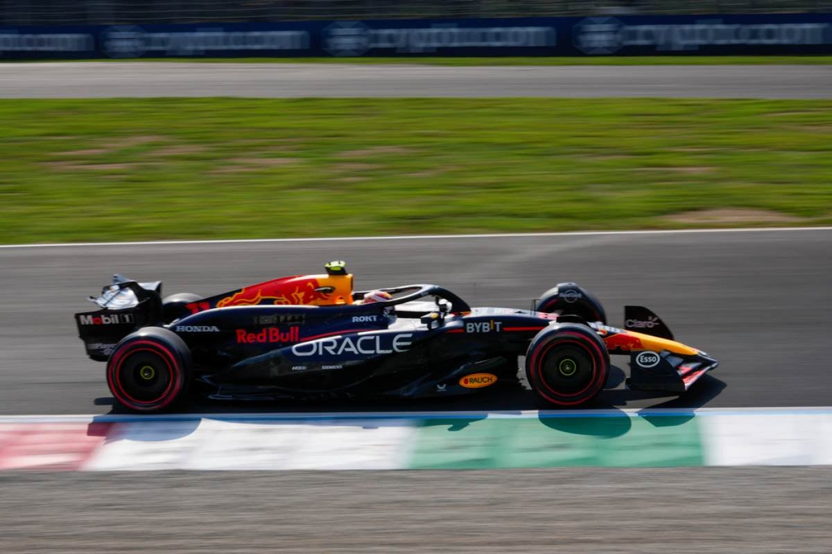 Checo no encontró ritmo en Monza