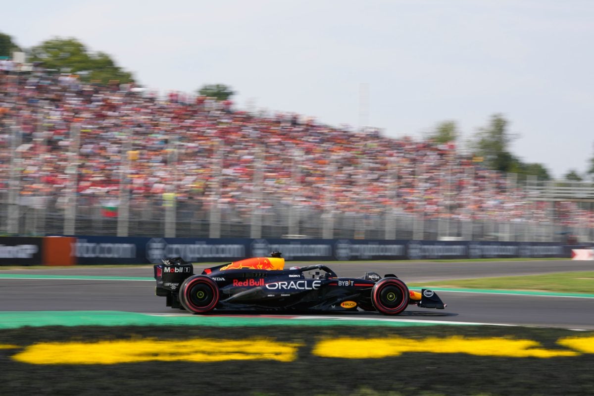 Ni Max ni Checo tuvieron ritmo este domingo en Monza