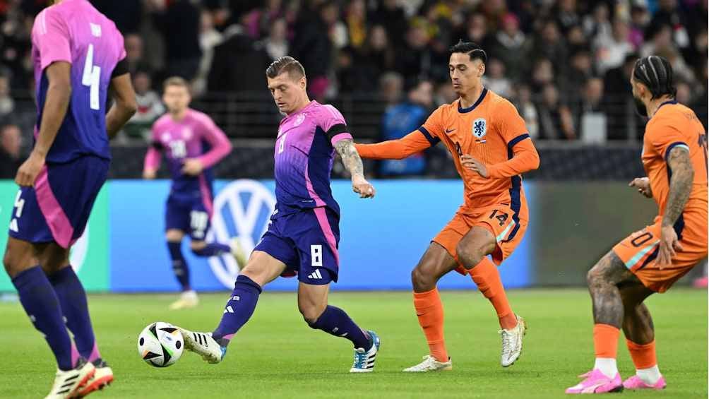 Alemania enfrenta a Holanda