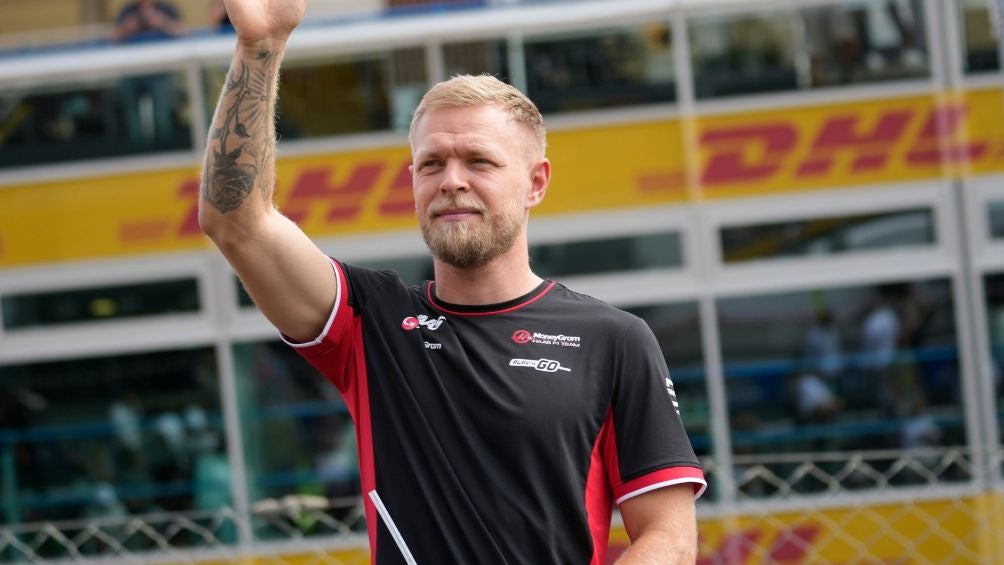 Magnussen se va suspendido una carrera