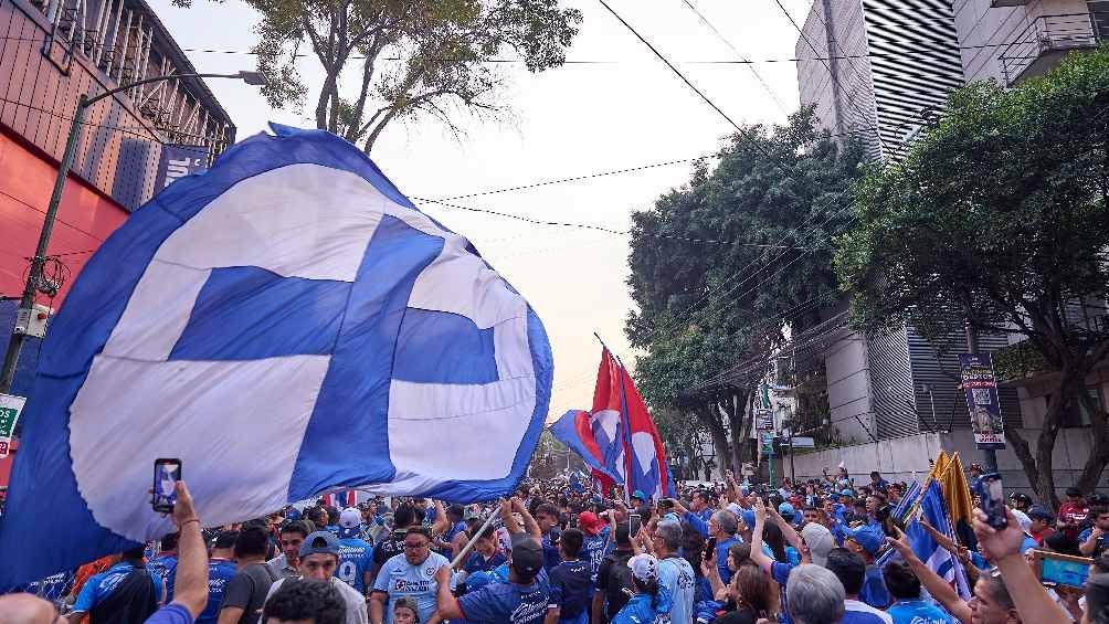 Captaron al aficionado de cruz azul