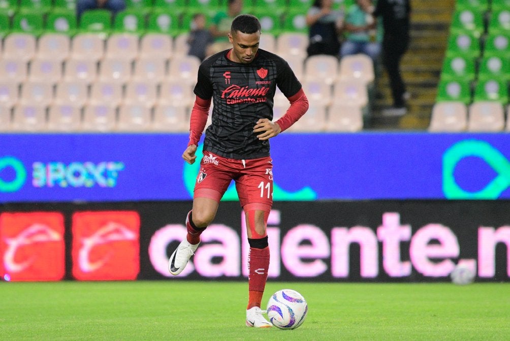 Manotas volvió a lesionarse de los ligamentos cruzados