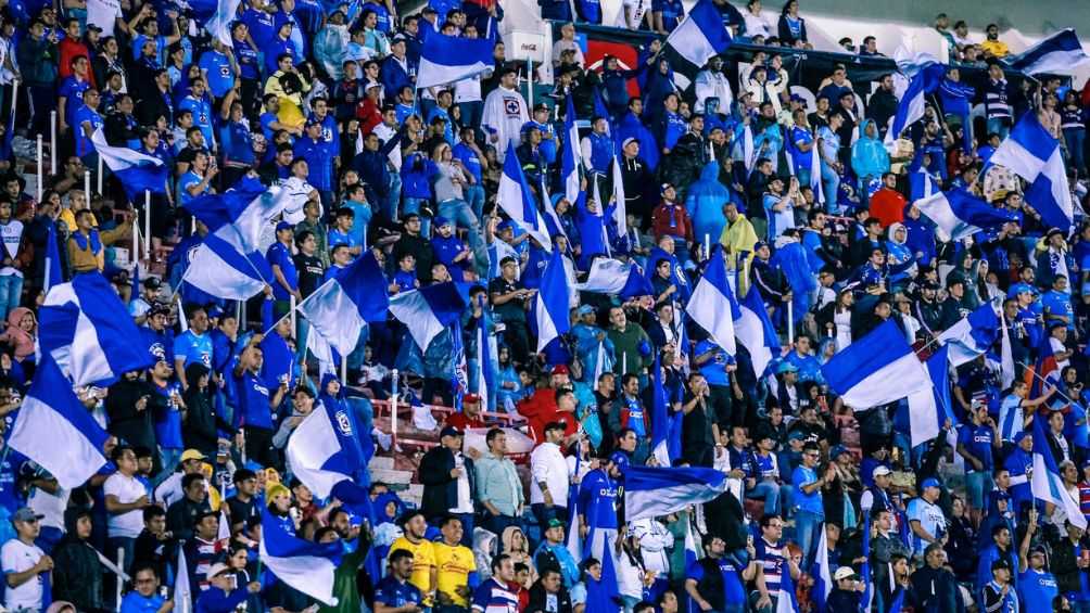 La afición celeste llenó el estadio