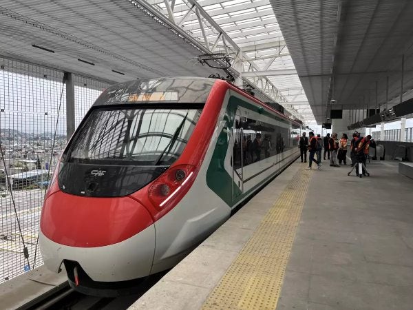 Este Tren Interurbano facilitará a los ciudadanos desplazarse de un lugar a otro