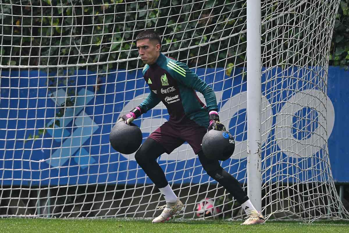 El arquero mexicano en entrenamiento 