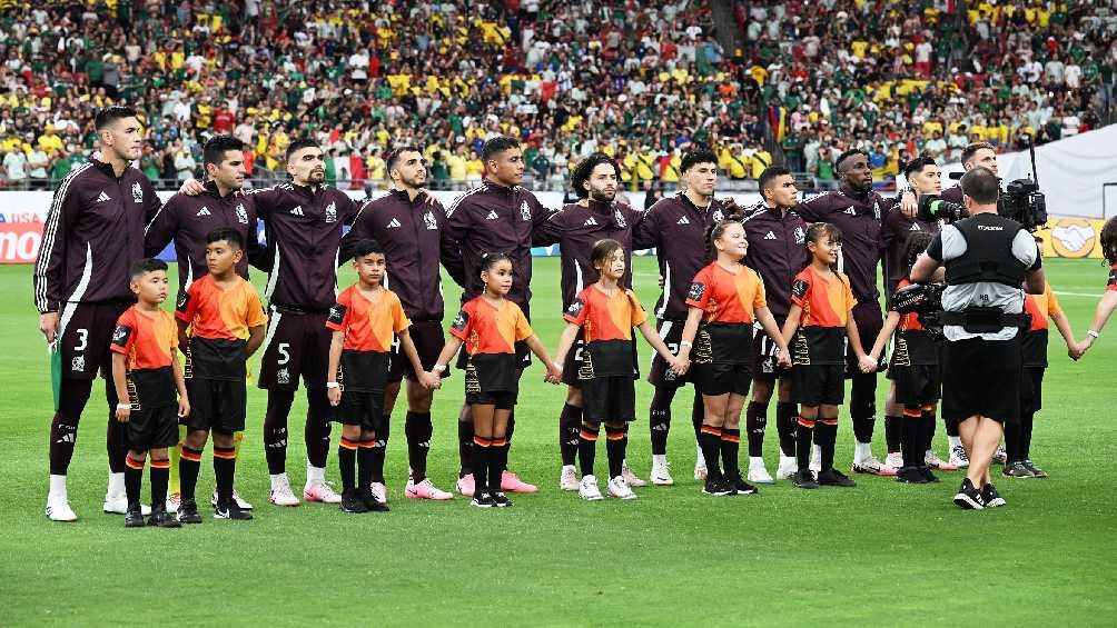 David Faitelson revela indisciplina en la Selección Mexicana: 'jugador metió mujeres a concentración'