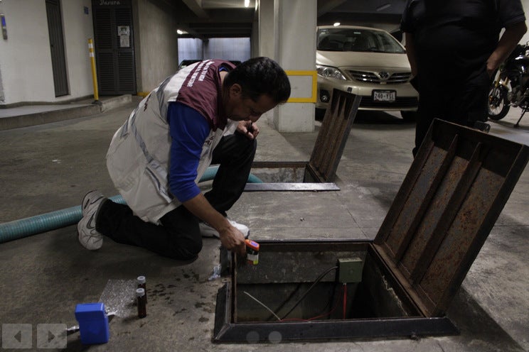 Los cisternas deben de estar bien tapadas para que no les entre basura o agua sucia.