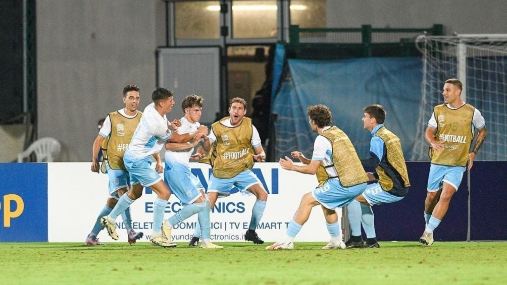 San Marino celebrando gol de la victoria