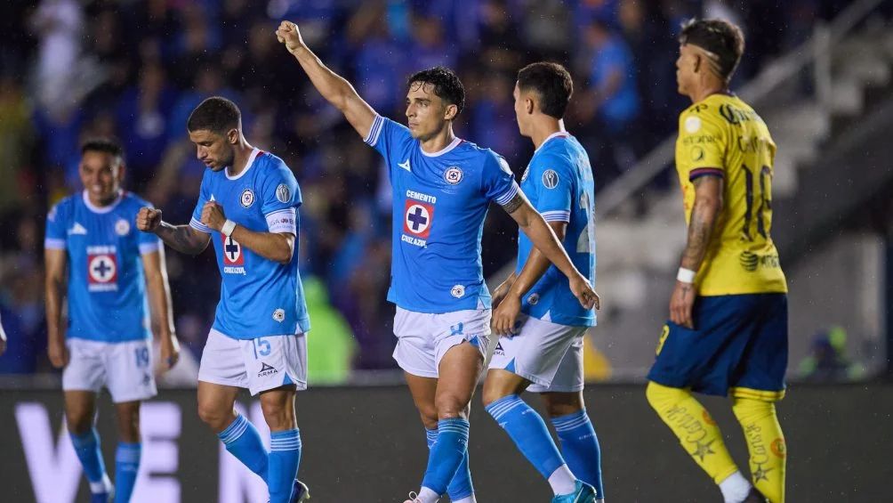 Cruz Azul goleó al América