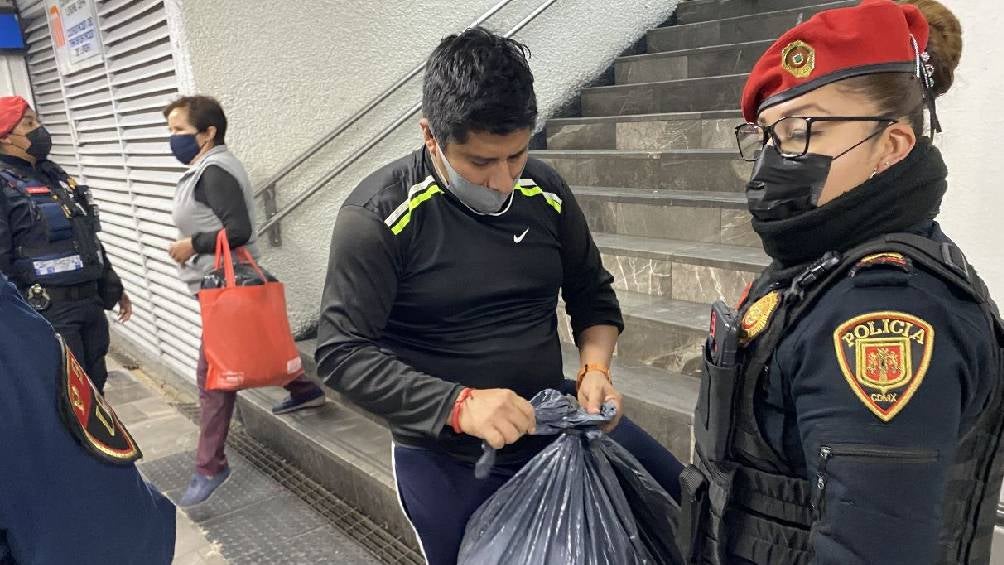 El objetivo es evitar posibles riesgos a los usuarios y como medida de Protección Civil al interior de la red. 