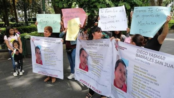 Amigos y familiares del profesor se manifestaron para pedir justicia