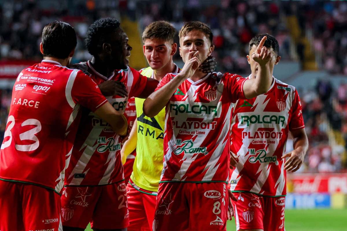 Los Rayos celebraron con su afición 