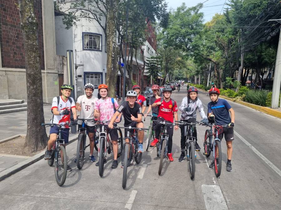 Los asistentes al Paseo Dominical podrán decorar sus bicicletas.