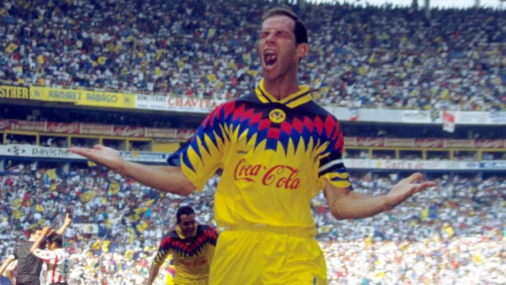 Zague en su etapa como goleador en América