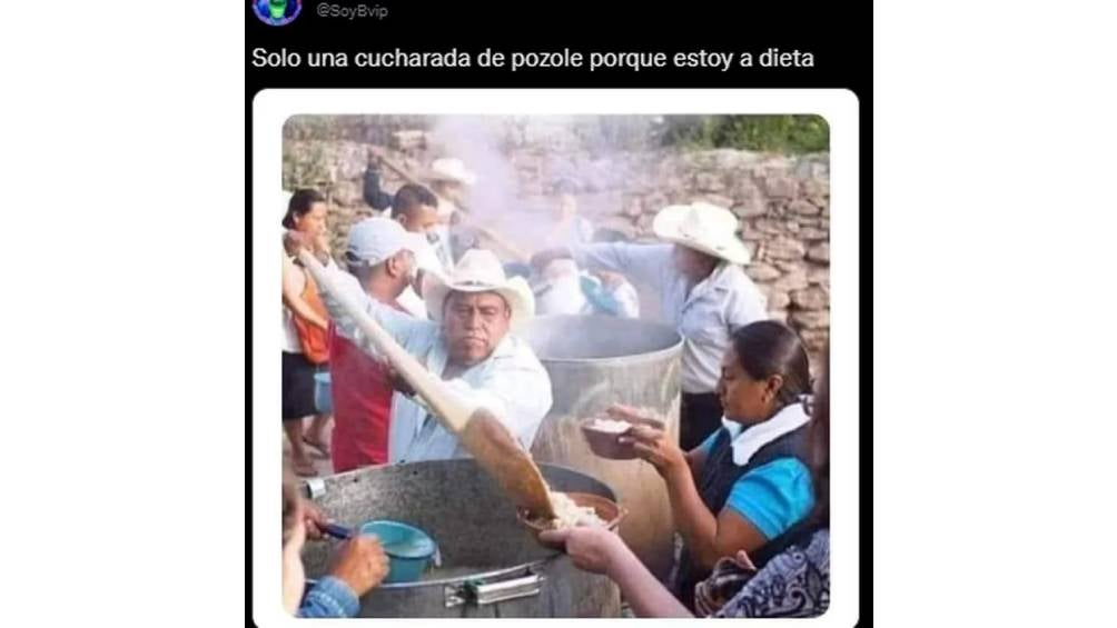 El pozole es uno de los platillos que más se comen en estas fechas.