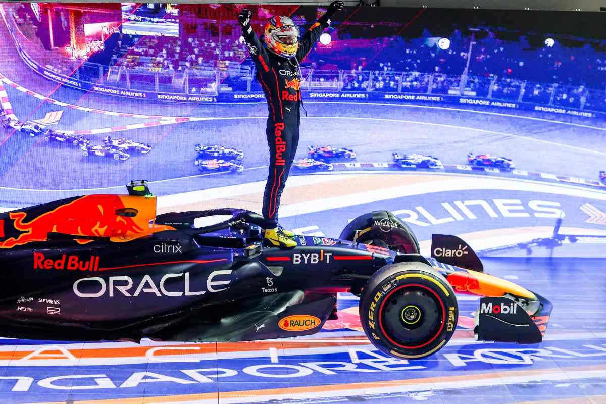 Checo le dio a Red Bull su cuarta victoria en Marina Bay