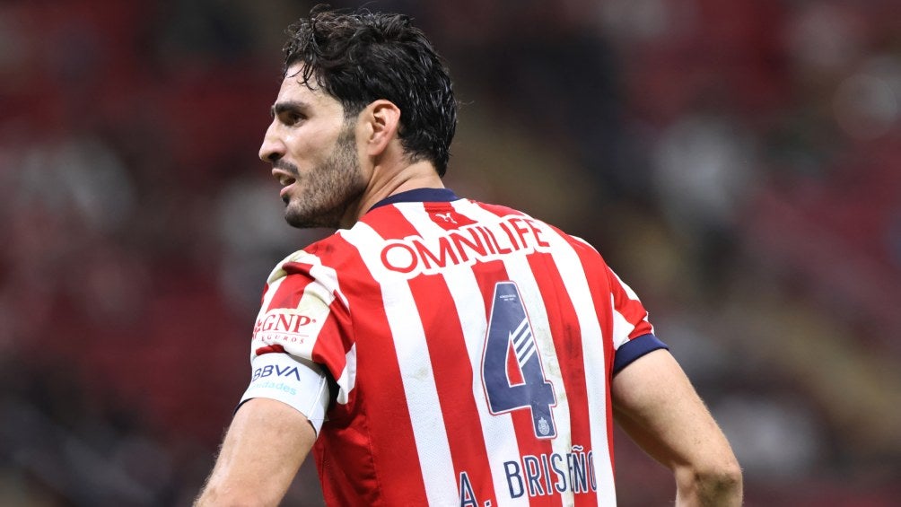 Pollo Briseño, capitán de Chivas