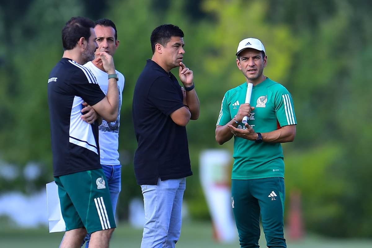 Pineda señaló que se sigue preparando como técnico