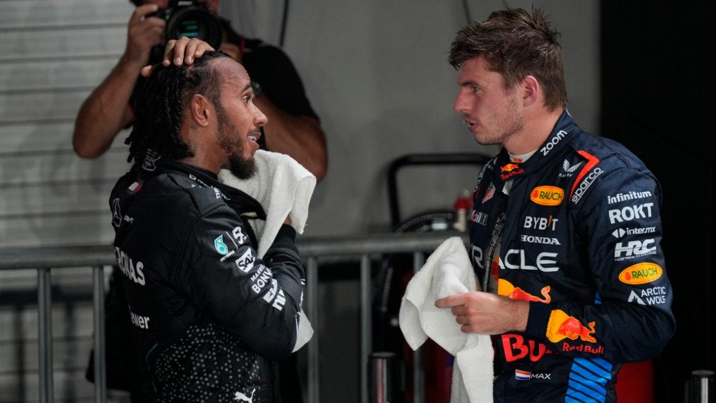 Hamilton y Verstappen en el GP de Singapur