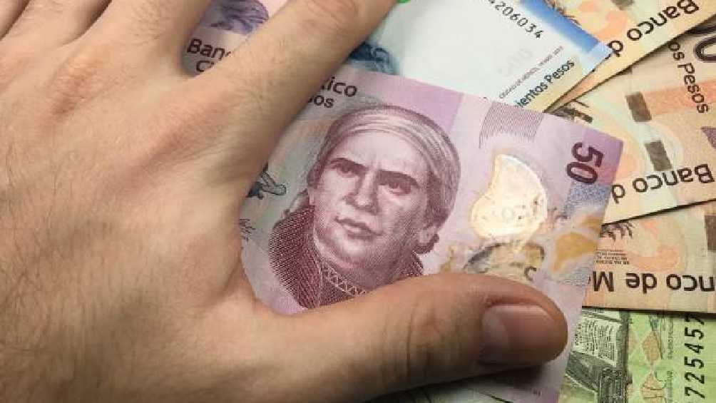 Por ley, el aguinaldo se debe entregar máximo el 20 de diciembre de cada año. 