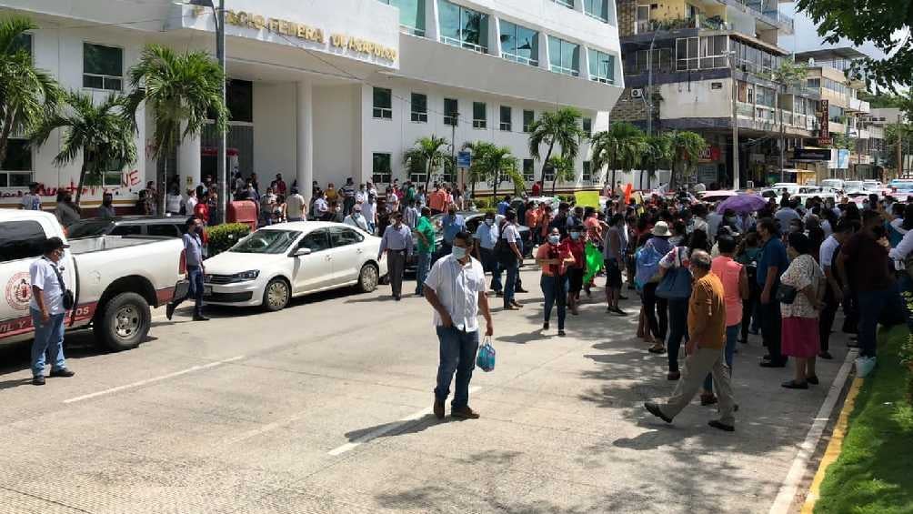 Por decisión de las autoridades, se aprobó el aguinaldo por adelantado a trabajadores del Ayuntamiento. 