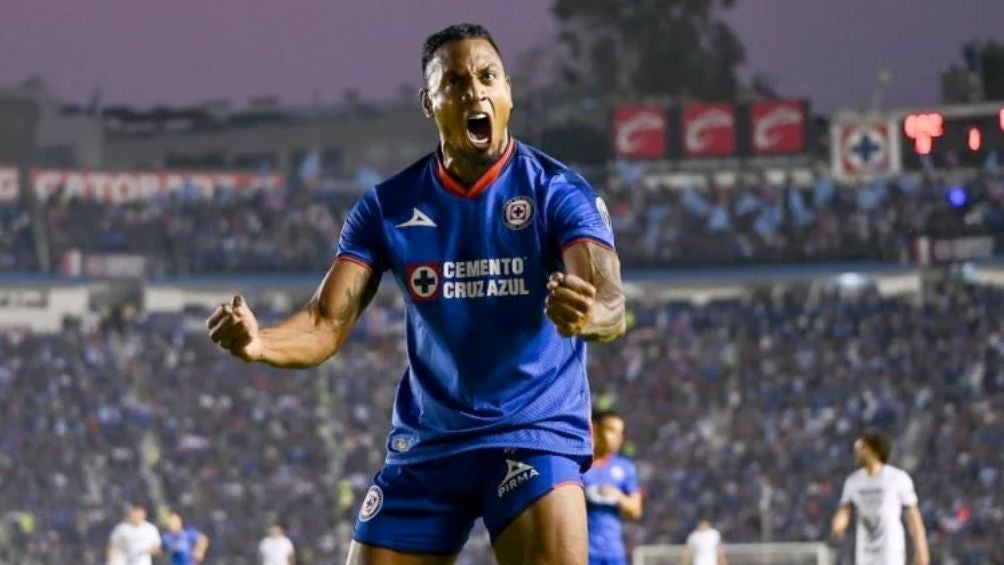 Willer Ditta es el central más rápido en la Liga MX