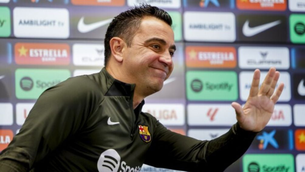 Xavi entrenando al Barcelona