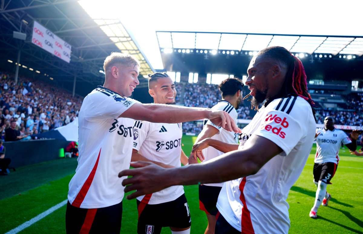 Fulham  buscará ganar un par de posiciones en la clasificación 