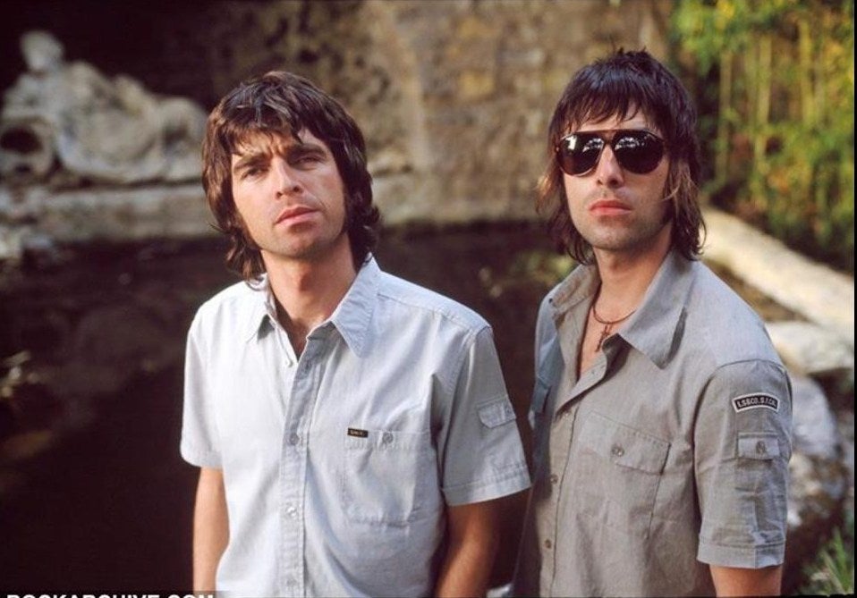 Liam y Noel Gallagher empiezan su gira por Europa.