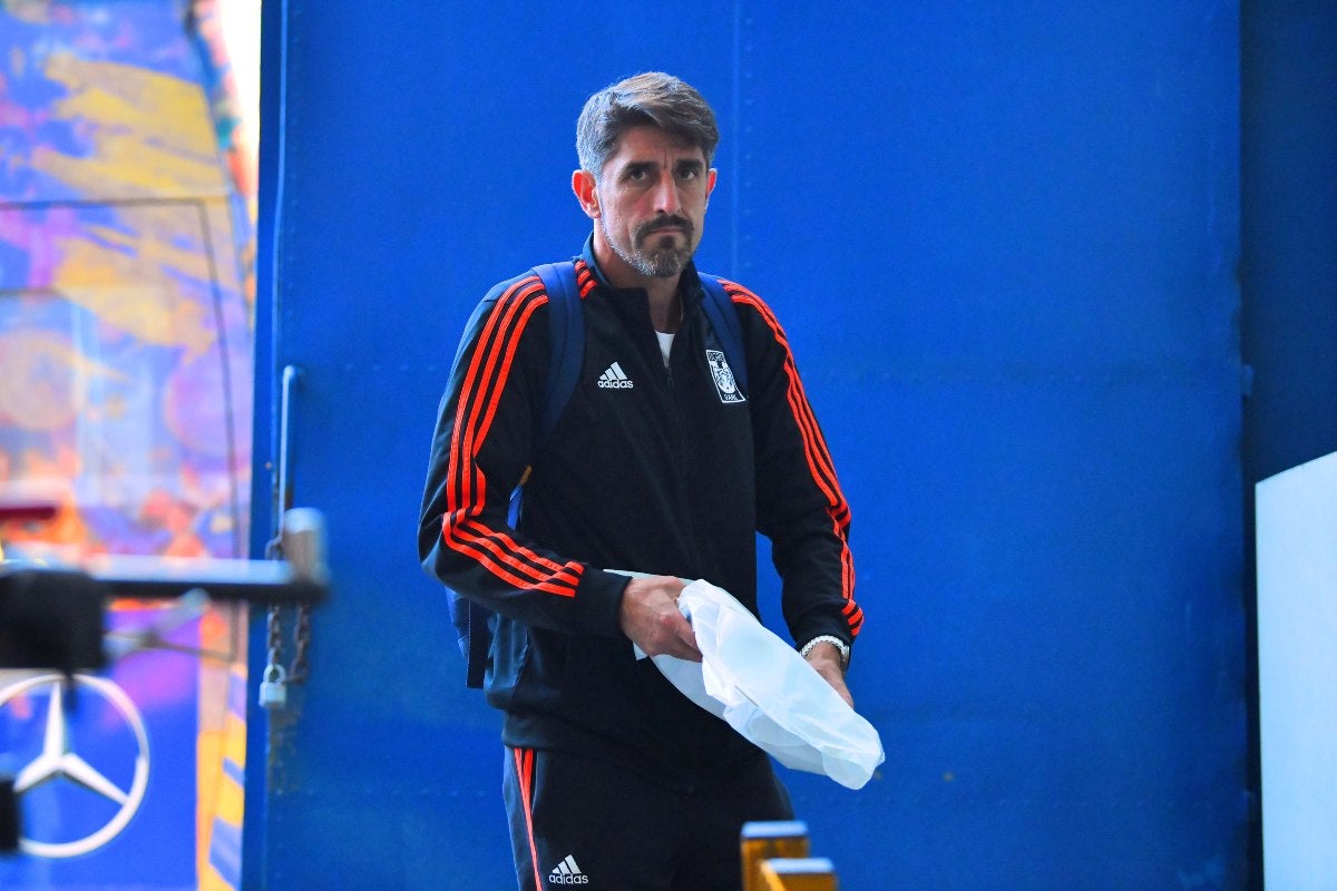 Paunovic con Tigres 