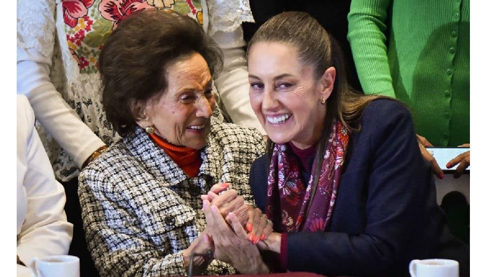 Ifigenia Martínez colocará la banda presidencial a Claudia Sheinbaum. 