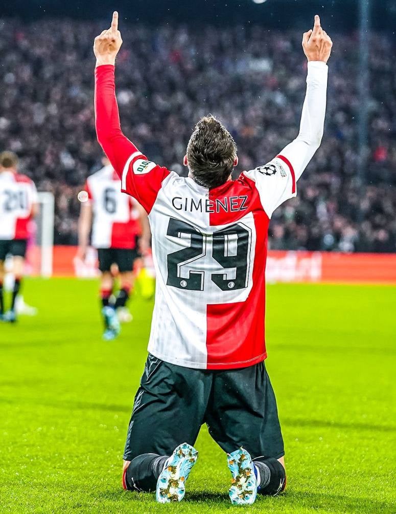 Giménez vive su tercera temporada con Feyenoord