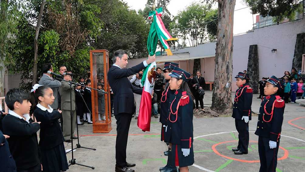 Ya no bastará ahora con las clases de lunes a viernes en la CDMX. 