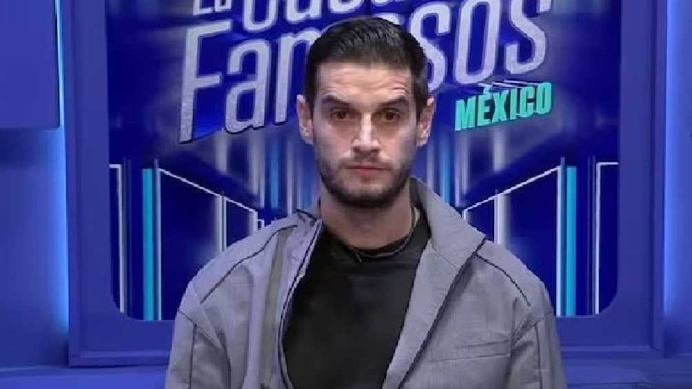 Adrián Marcelo se sabe que no asistió a la grabación del programa. 