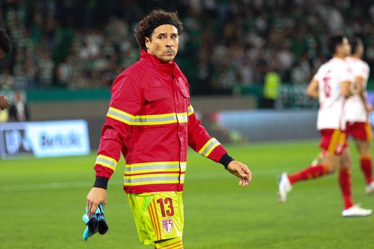 Ochoa en partido