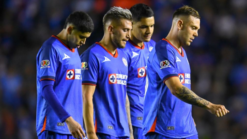 Cruz Azul no ha cumplido con la regla de menores