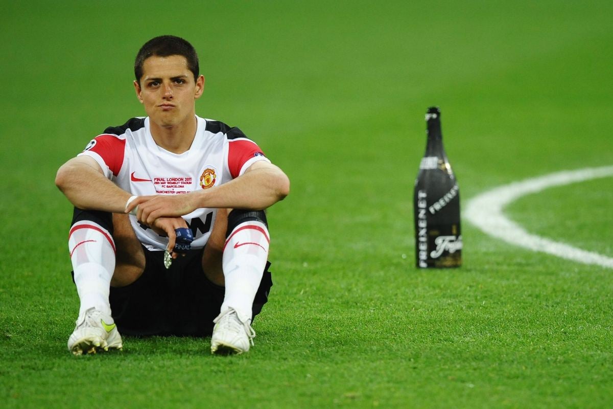 Hernández en partido de Champions 