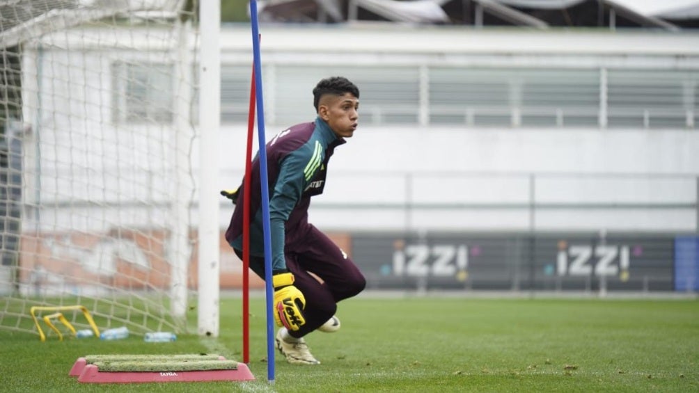 Reyli Arroyo, arquero de la Sub 23 del América