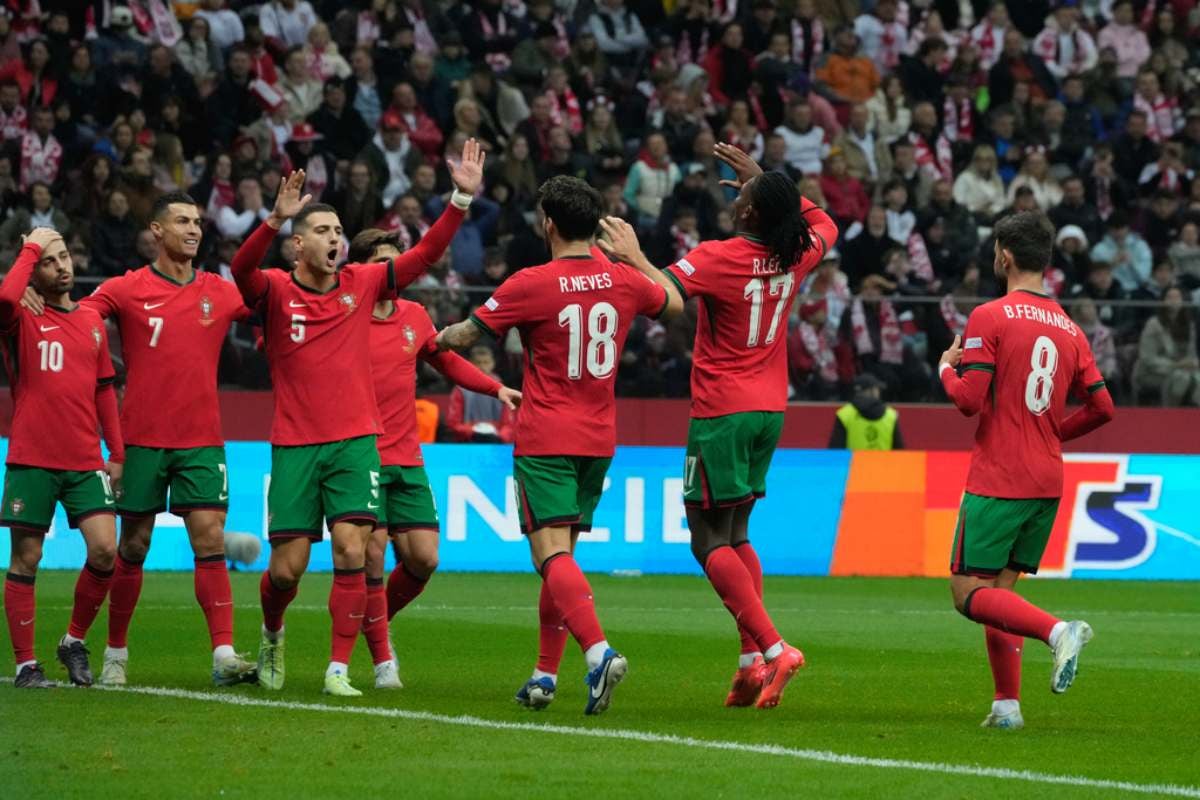 Leao comandó la jugada del segundo gol 