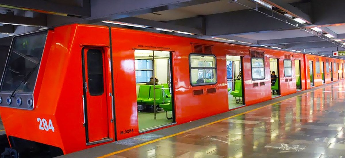 La Línea 3 del Metro es de las más antiguas de la red de transporte eléctrico.