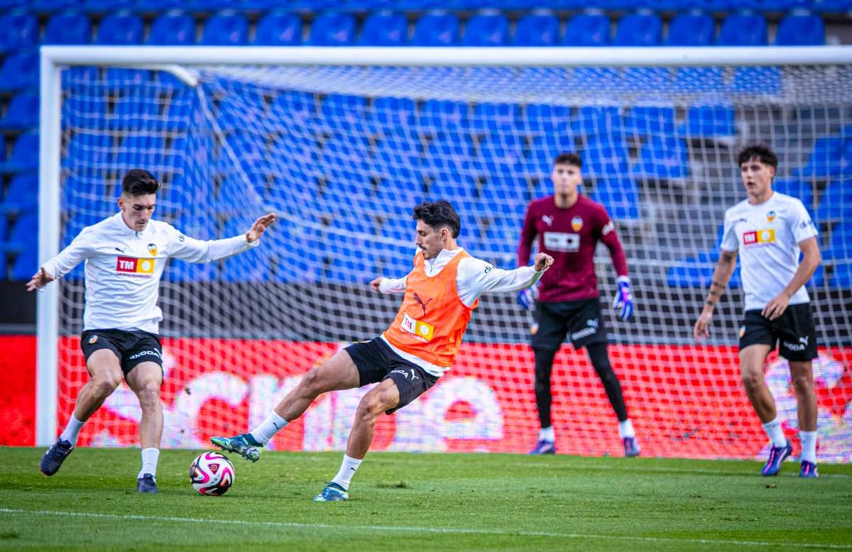 El equipo de Valencia entrenando 