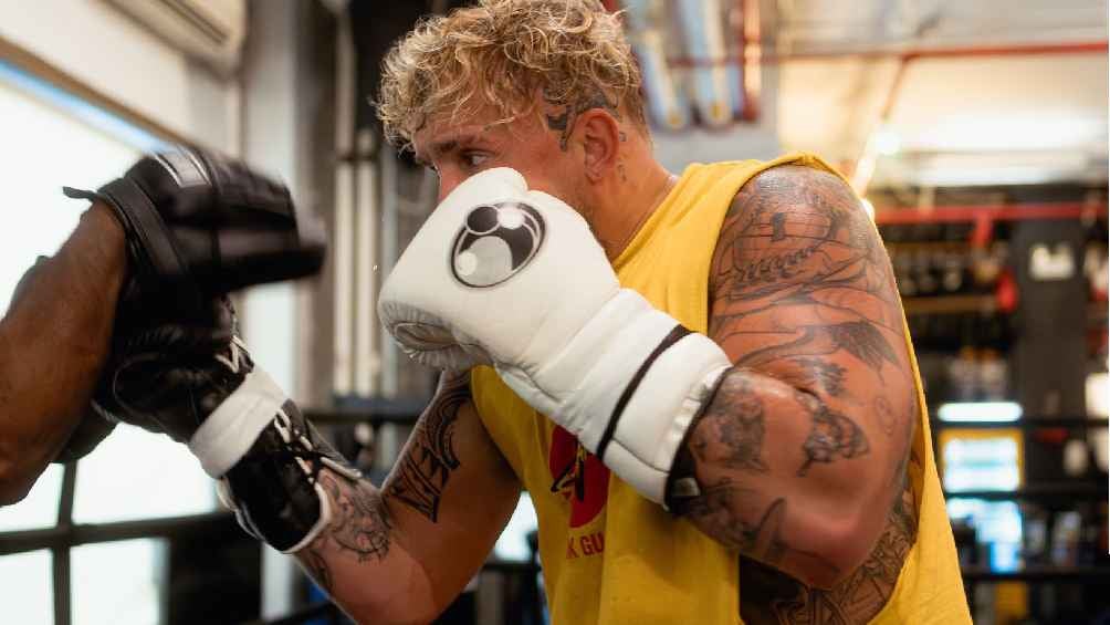 Jake Paul 'amenaza' a Canelo Álvarez: 'Debería estar despierto por la noche, porque voy por él'