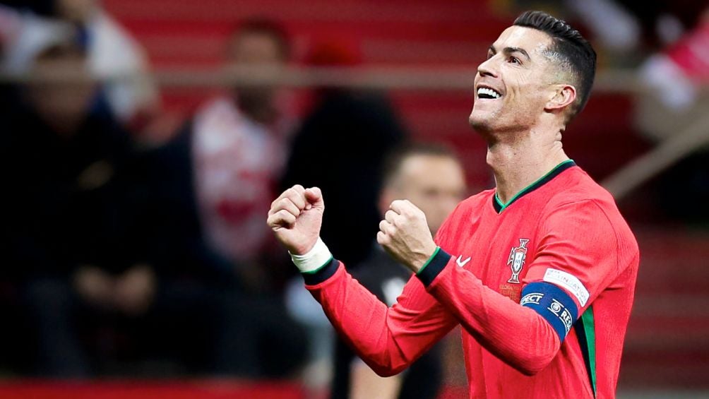 Ronaldo celebra su gol ante Polonia