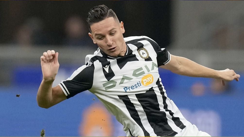 Thauvin jugando con el Udinese