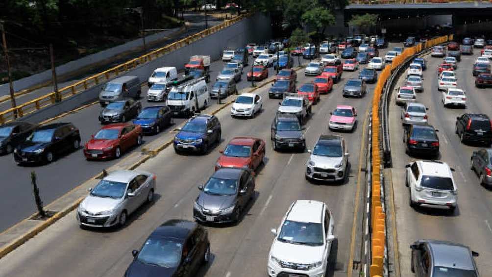 Quienes tramiten por primera vez la licencia de conducir permanente deberán presentar un examen. 