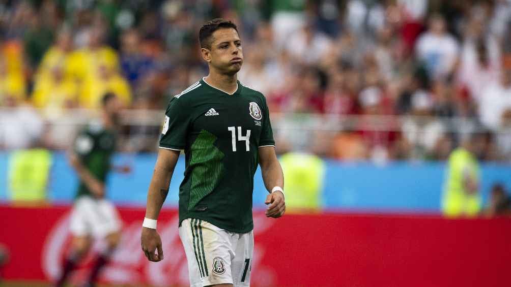 No piensa en homenaje a Chicharito