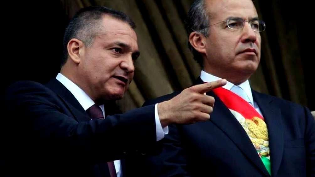 García Luna fue Secretario de Seguridad Pública con Felipe Calderón como Presidente. 