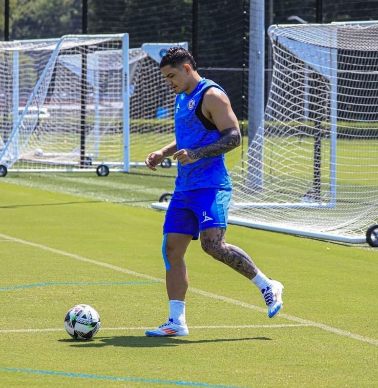 Fernández en un entrenamiento