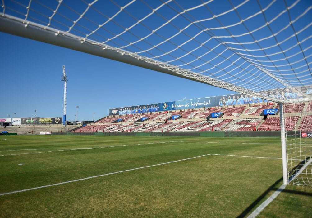 Lugar: Estadio Olímpico Benito Juárez, casa de los Bravos