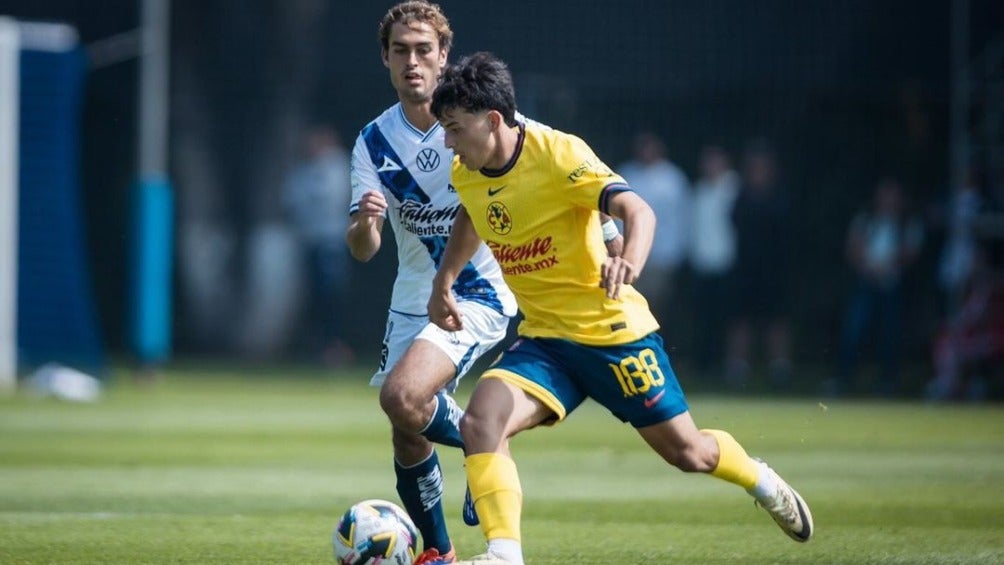 Christo Vel a con 20 años juega en la Sub 23 de América